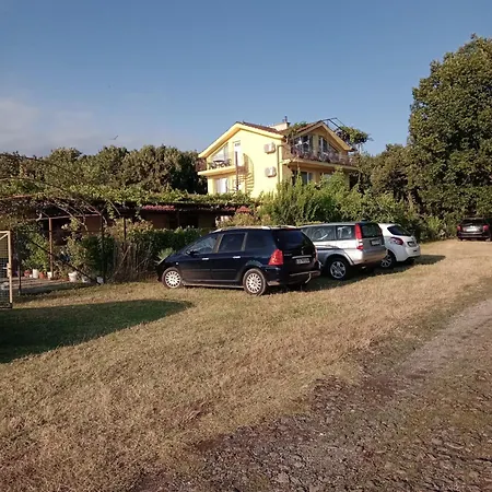 Casa rural сириус *