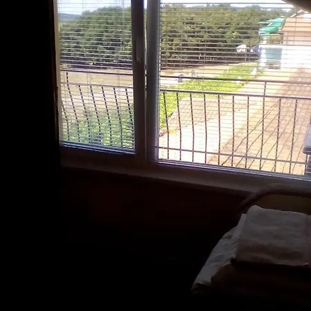 сириус * סינמורץ